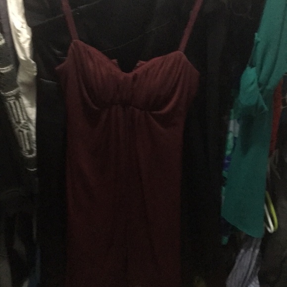 Beautiful Burgundy, mid to knee length dress. - Picture 10 of 12